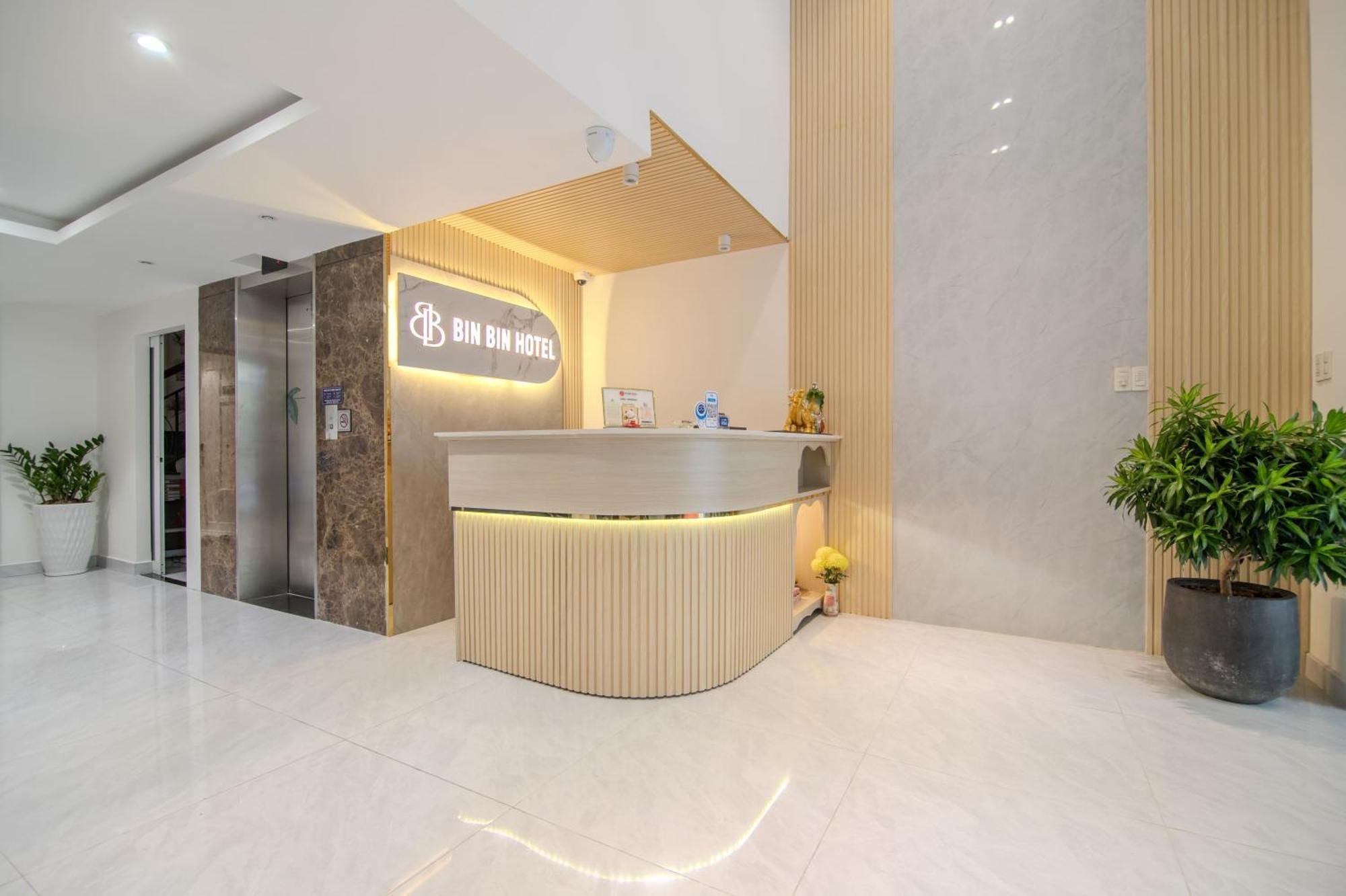 Bin Bin Hotel 6 - Near Secc D7 Ho Şi Min Dış mekan fotoğraf